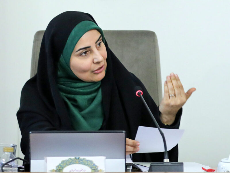 خط‌ونشان وزیر راه برای ایرلاین‌های متخلف: مجوزهای شرکت‌های متخلف باطل می‌شود