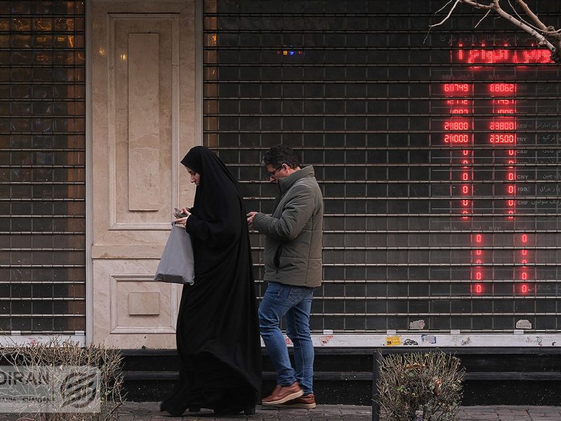 اثر تعطیلی بر بازار ارز و سکه؛ بازار ارز کم عمق شد