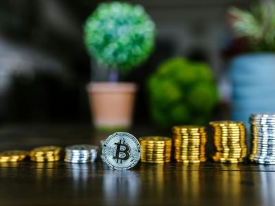 بیت‌کوین تا پایان سال ۲۰۰ هزار دلاری می‌شود؟