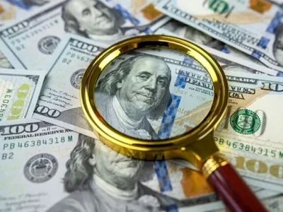 ریزش قیمت دلار در بازار آزاد (۴ مرداد ۱۴۰۴)