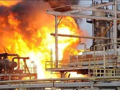 فوت یکی از کارکنان در پی حریق پالایشگاه آبادان / شواهدی از خرابکاری وجود دارد؟