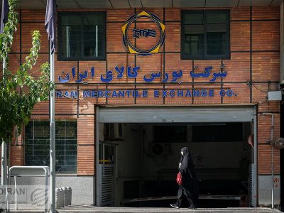 عرضه ۱۵۰ دستگاه کامیون فاو در تالار بورس کالای ایران