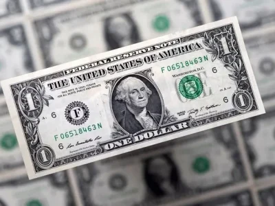 قیمت دلار آزاد با سیگنال کاهشی اعلام شد + جدول