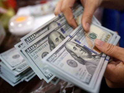 قیمت دلار در روزهای آینده بدون تغییر عمده