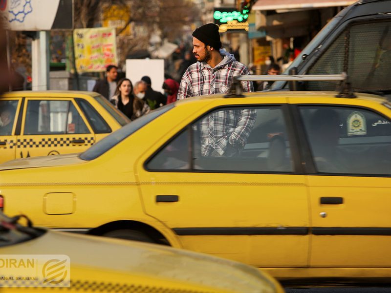 مرگ راننده تاکسی اینترنتی در تهران به دلیل گرمازدگی