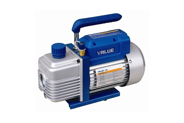 پمپ وکیوم؛ راهنمای جامع انتخاب، کاربرد، نصب و خرید تخصصی انواع پمپ خلا و دستهبندی آنها