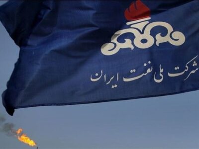 تحقق مشارکت مردم در اقتصاد با فروش سهام شرکت ملی نفت در بورس