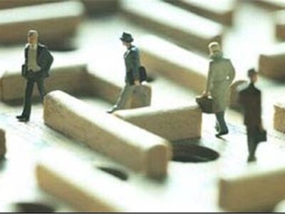 تعدیلهای سلیقهای کارفرمایان؛ راهی برای دور زدن تعهدات پایان سال