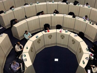 خیز بازار سهام برای سبقت گرفتن از بازارهای رقیب