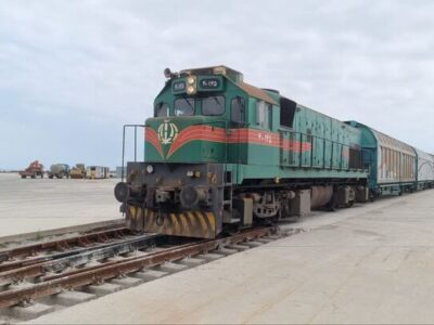 قطار میانه به تهران در هشتگرد از ریل خارج شد