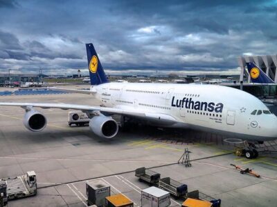 لوفت‌هانزا انتقال سلاح به سرزمین‌های اشغالی را متوقف کرد