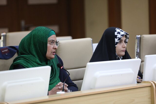 نشست فراکسیون زنان مجلس با وزیر بهداشت؛ سند سلامت بانوان تدوین میشود سند سلامت بانوان و کودکان در راه است؛ زیرساختها آماده میشود