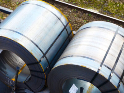 وضعیت کلاف گرم در سال ۲۰۲۵؛ میانگین قیمت سالانه محصولات ۵ تا ۱۲ درصد کاهش یافت