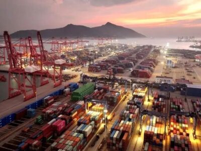 صادرات بیش از ۱۰۱ میلیون دلاری کالا از گمرک جلفا