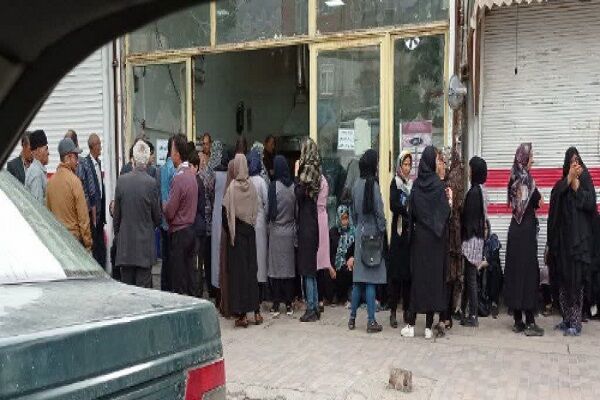 علت صف‌های طولانی نان چیست؟