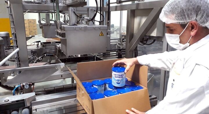 کاهش حقوق گمرکی واردات شیر خشک و ملزومات پزشکی به یک درصد