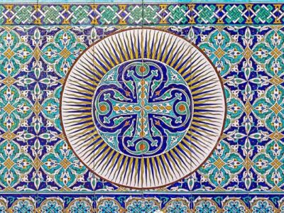 انواع کاشی سنتی [بررسی انواع طرح های متنوع + نکات مهم]