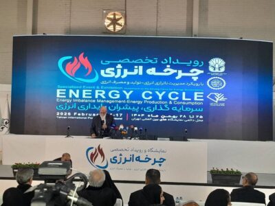 اضافه شدن نیم دلار به جیب قاچاقچیان با یک لیتر بنزین/ ۵ جایگاه در جنوب شرق ایران فقط به قاچاقچیان سوخت میدهند