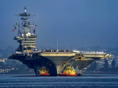 افسر نیروی دریایی آمریکا: ایران ناو آبراهام لینکلن را منهدم می کند