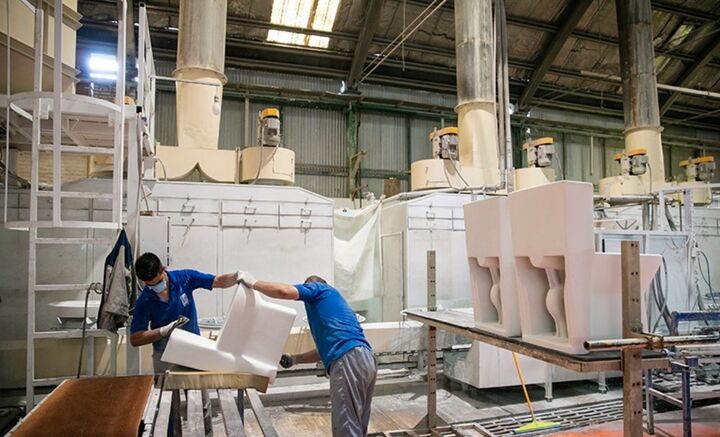 دو نماد زیانساز صنعت کاشی