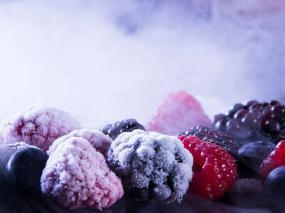 رشد مصرف نیتروژن مایع در صنایع غذایی و دارویی؛ چه استانداردهایی مهم‌اند؟