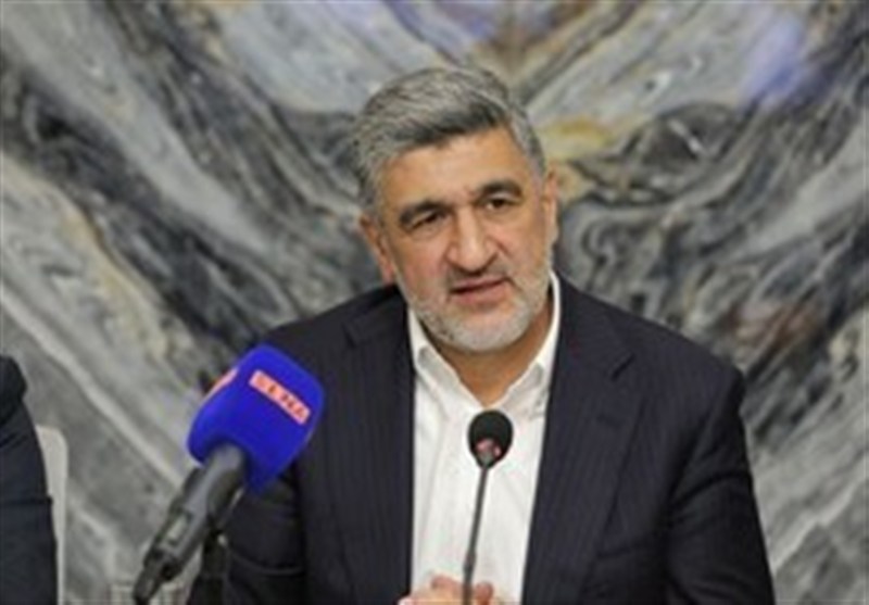 صیدی: سرمایه در رکود ناپدید نمیشود، به سمت کمریسکها میرود