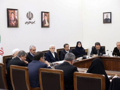 گزارش معاون اول رئیس‌جمهور از اجرای مرحله اول طرح کالابرگ و وضعیت آزادسازی سهام عدالت