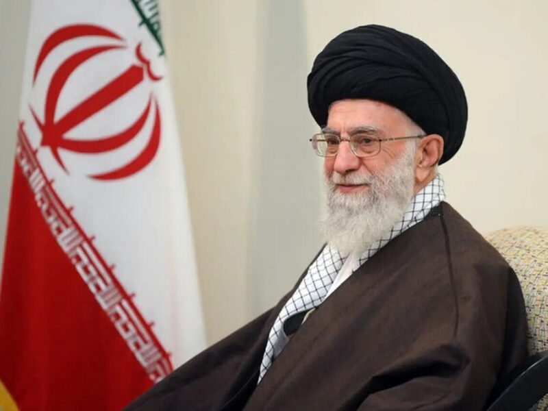 استوری بازیکنان فوتبال عراق برای شهادت رهبری+ عکس