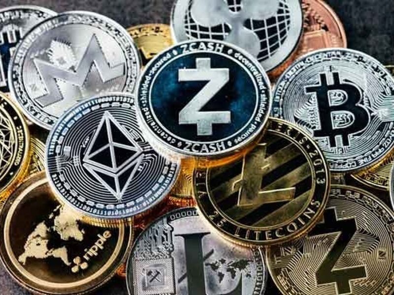 بازار ارزهای دیجیتال در چهارشنبه ۶ اسفند ۱۴۰۴ / بیت‌کوین و اتریوم پیشتاز بازار شدند