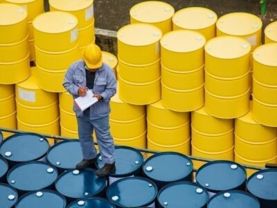 بحران نفتی در راه است/ هشدار جی‌پی‌مورگان درباره تنگه هرمز