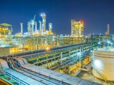 توقف موقت قیمت گذاری فراورده های نفتی وگازی با قیمتهای جهانی ابلاغ شد