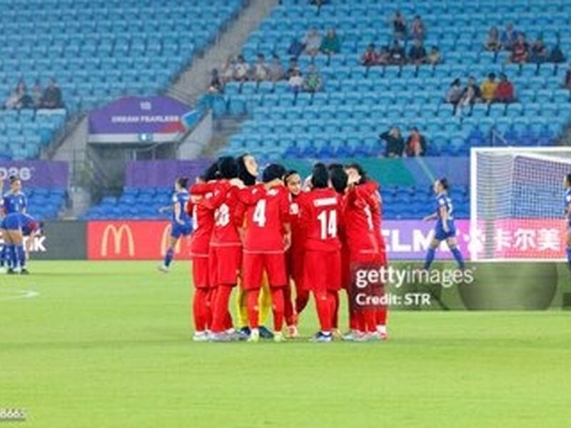 جنجال پناهندگی زنان فوتبالیست / پرونده این ورزشکاران را نبندید