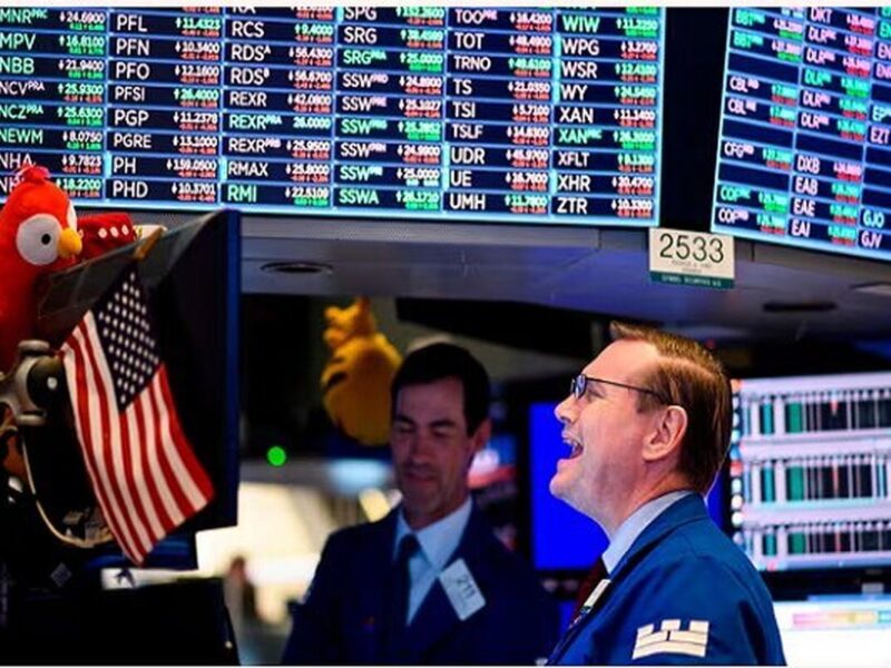 زلزله در وال‌استریت/ یک تریلیون دلار در یک روز دود شد