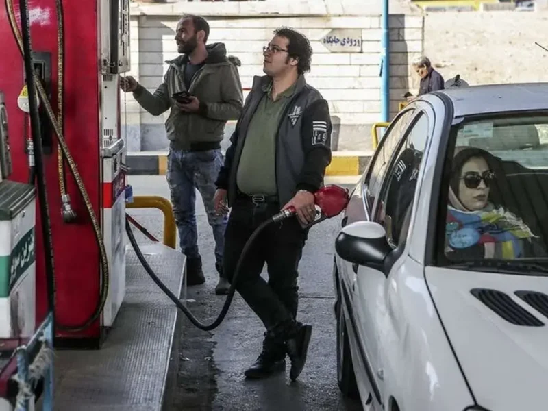 سهمیه بنزین امشب شارژ می‌شود/ دارندگان کارت سوخت بخوانند