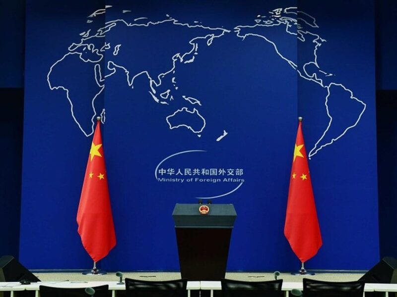 واکنش چین به ترور مقامات ایران توسط اسرائیل / مذاکره راه حل مناقشه در خاورمیانه است