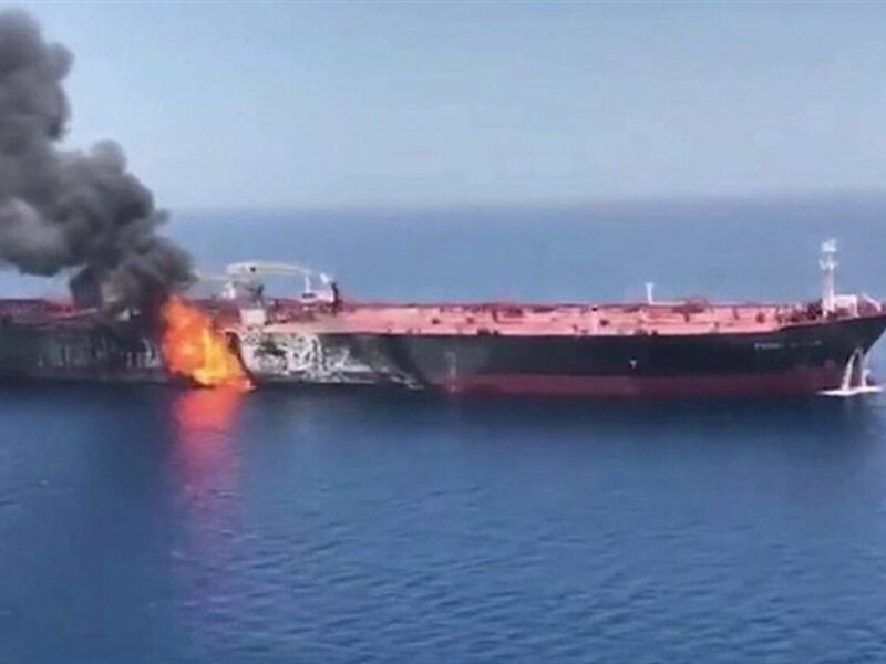 وضعیت اضطراری در تنگه هرمز / تردد نفتکش‌ها به صفر رسید