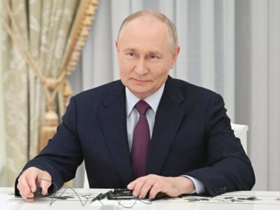 آتش‌بس در جنگ اوکراین/ پوتین دستور توقف نبرد در تمام جبهه‌ها را صادر کرد