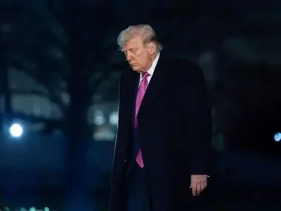 احتمال پایان زودهنگام ریاست جمهوری ترامپ صحت دارد؟