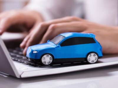 اختلاف فاحش میان قیمت‌های رسمی و آگهی‌های اینترنتی خودرو / مراقب کلاهبردارها باشید