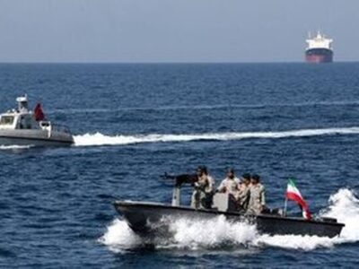 اقتدار دریانوردی ایران در مواجهه با محاصره نوین؛ تبیین هزینه‌های تحمیلی بر شریان‌های تجاری+اینفوگرافیک