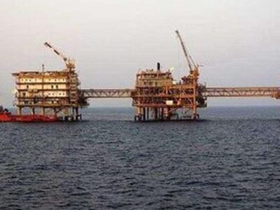 ایران می‌تواند ۲‌ماه بدون صادرات نفت مدیریت کند / انتقال سوخت از طریق راه‌آهن انجام می‌شود؟