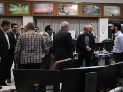 بازدید پزشکیان از وزارت نیرو و مدیریت شبکه برق