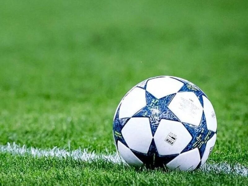 حال خراب بازیکن لیگ برتری پس از خوشگذرانی عجیب! + عکس ۱۸+