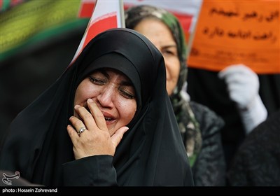 در سوگ «پدر»؛ میثاق کارگران با رهبر شهید در خیابان کشوردوست