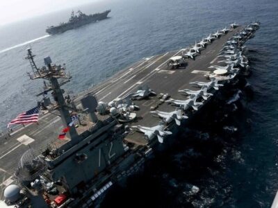 فوری/ کشتی‌های آمریکا از تنگه هرمز عبور کردند