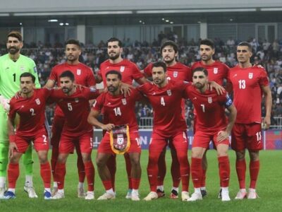 بدرقه تیم ملی فوتبال ایران در میدان انقلاب