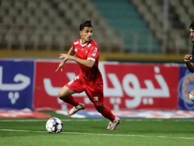 ضربه دوباره تراکتور به پرسپولیس؛ این بار مذاکره با مهاجم تیم