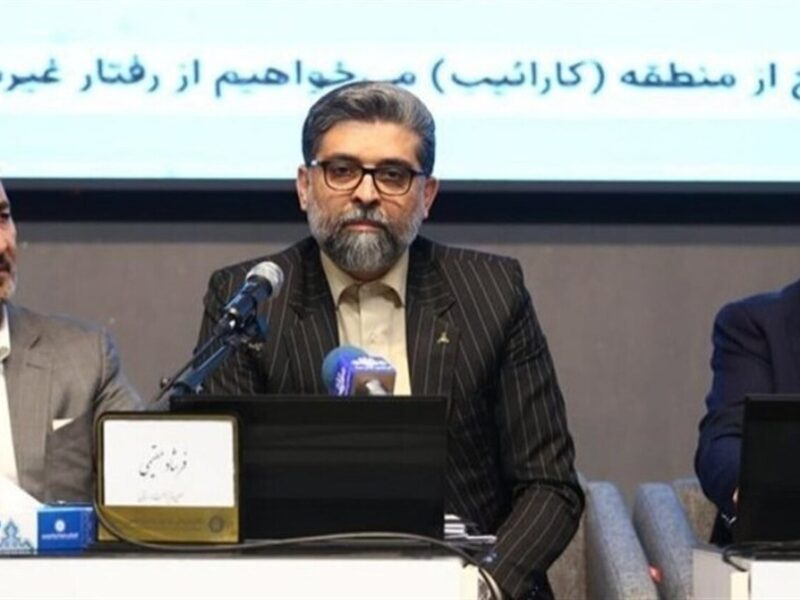 عرضه هفتگی خودرو از سوی خودروسازان / التهاب بازار خودرو کاهش می‌یابد؟
