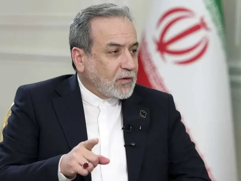 ادعای یک رسانه سعودی: عراقچی فردا به پاکستان میرود