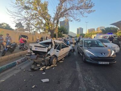 جزئیات حادثه هولناک در بزرگراه اشرفی اصفهانی تهران/ برخورد مرگبار ۱۲ خودرو و با اتوبوس